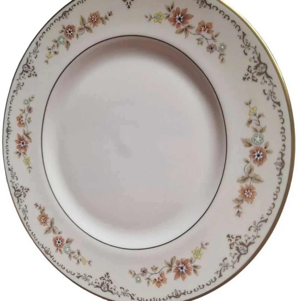Gorham Long Meadow China Dinner Plate Replacement 10.5 Inch Gold Flowers USA Rou